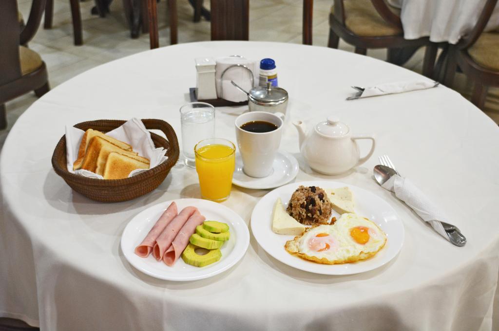 Hotel Internacional Managua Zewnętrze zdjęcie